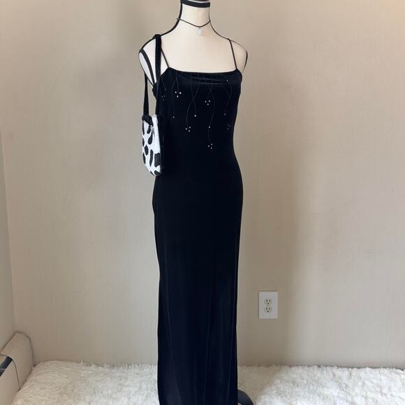 Vintage Stunning Goth/Whimsygoth Roberta Black Velvet Maxi Dress - Small - Picture 1 of 8